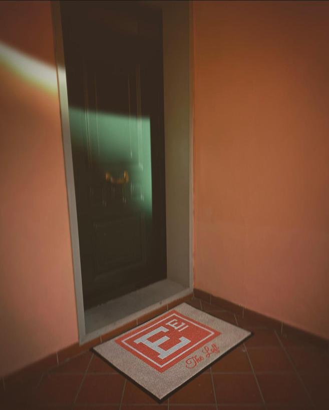 The Loft E&E Blue Sky Apartment เอมโปลี ภายนอก รูปภาพ