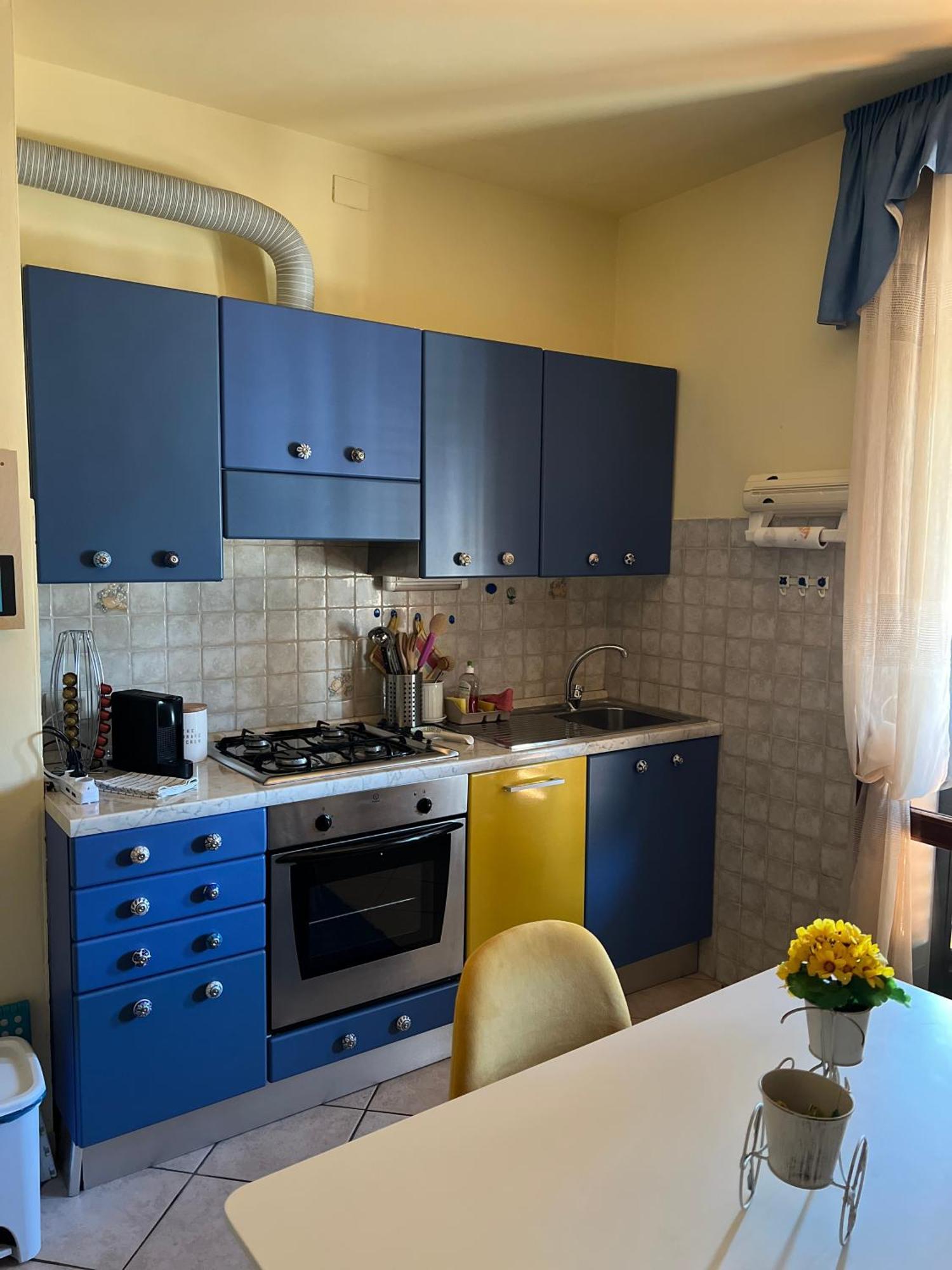The Loft E&E Blue Sky Apartment เอมโปลี ภายนอก รูปภาพ